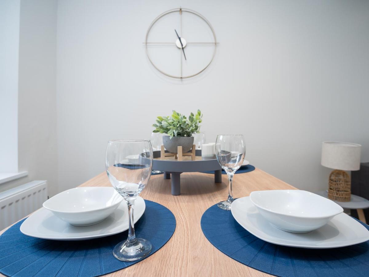 The Views Townhouse Villa Newcastle  Exteriör bild