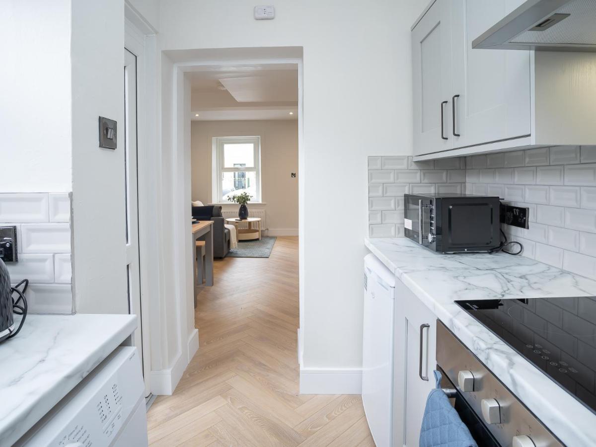 The Views Townhouse Villa Newcastle  Exteriör bild