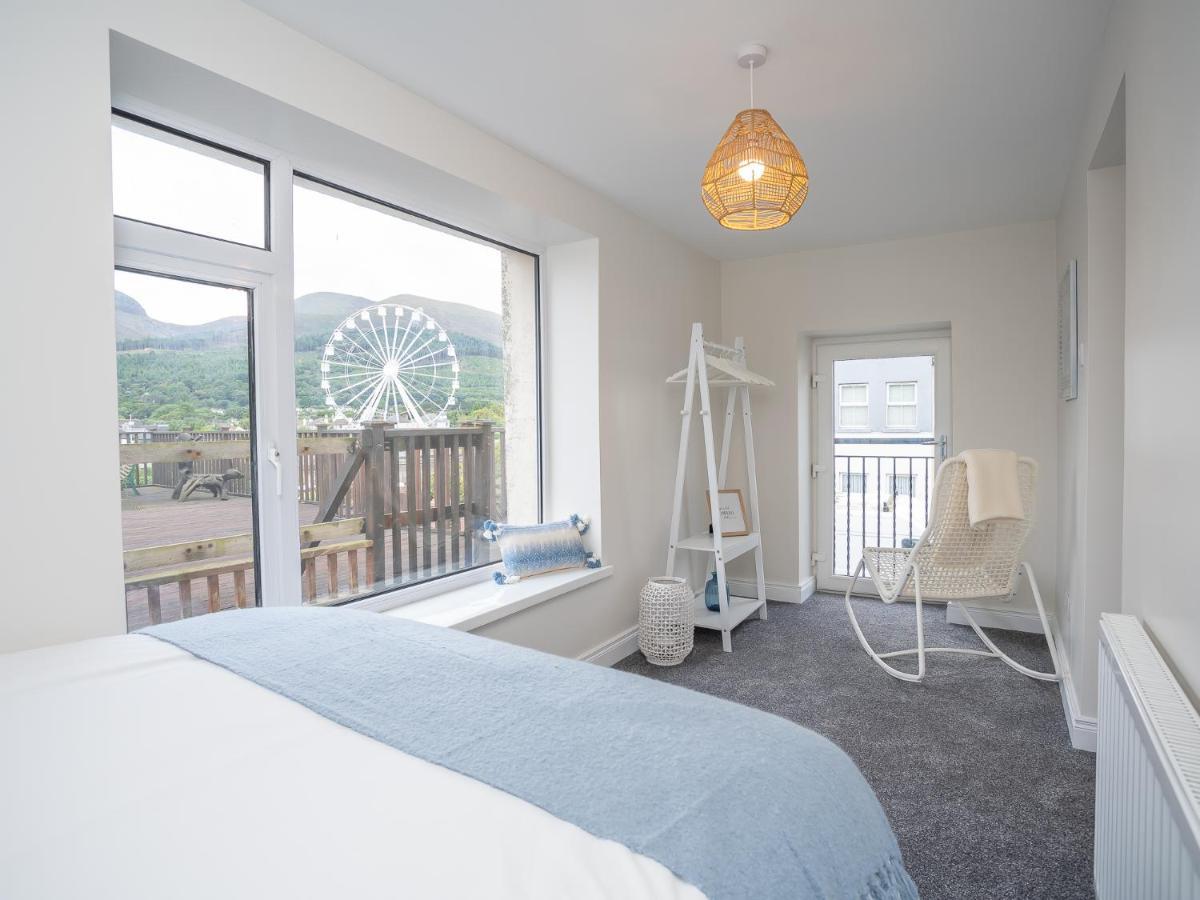 The Views Townhouse Villa Newcastle  Exteriör bild