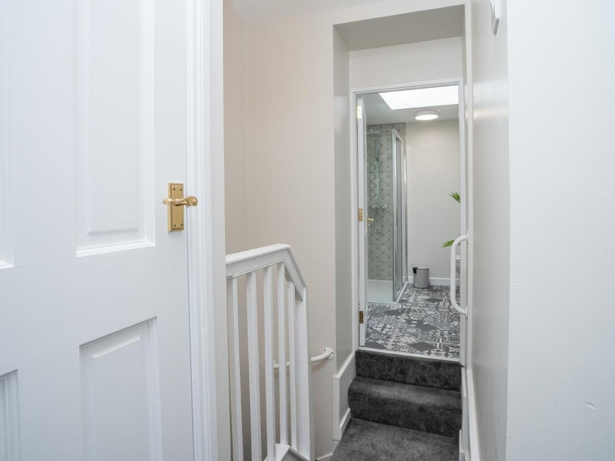 The Views Townhouse Villa Newcastle  Exteriör bild